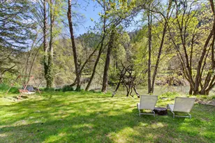 13291 Hwy 238, Jacksonville, OR 97530 - Photo 56