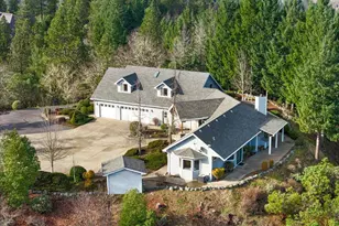 3601 Campus View Dr, Grants Pass, OR 97527 - Photo 72