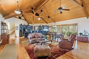 3601 Campus View Dr, Grants Pass, OR 97527 - Photo 6