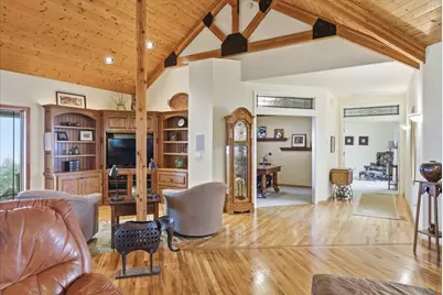 3601 Campus View Drive, Grants Pass, OR 97527 - Photo 10