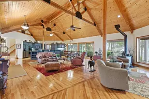 3601 Campus View Dr, Grants Pass, OR 97527 - Photo 24