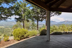 3601 Campus View Dr, Grants Pass, OR 97527 - Photo 62