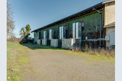 [Address not provided], Creswell, OR 97426 - Photo 2