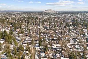 633 NW Portland Ave, Bend, OR 97703 - Photo 44