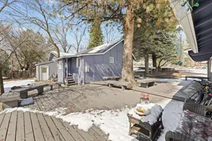 633 NW Portland Ave, Bend, OR 97703 - Photo 26