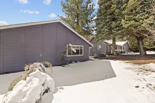 633 NW Portland Ave, Bend, OR 97703 - Photo 30