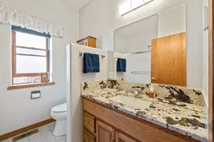 2378 Linda Vista Dr, Klamath Falls, OR 97601 - Photo 46