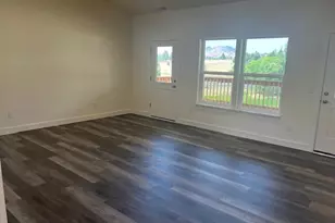 5449 Shalynn Dr, Klamath Falls, OR 97603 - Photo 4