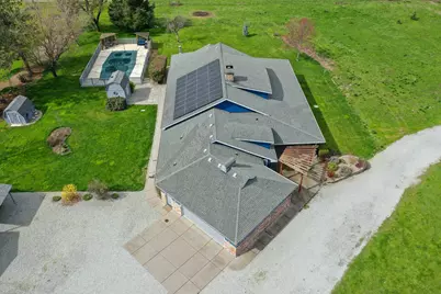 7059 Old Stage Road, Central Point, OR 97502 - Photo 12