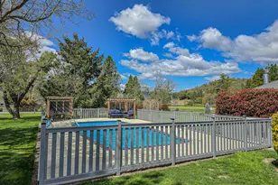 7059 Old Stage Rd, Central Point, OR 97502 - Photo 26