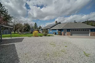 7059 Old Stage Rd, Central Point, OR 97502 - Photo 50