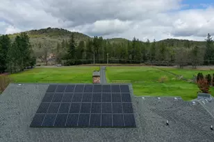 7059 Old Stage Rd, Central Point, OR 97502 - Photo 24