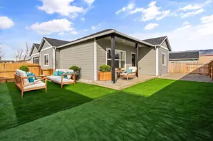 465 Arnos St, Talent, OR 97540 - Photo 32