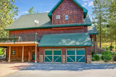 5850 Coopers Hawk Road, Klamath Falls, OR 97601 - Photo 2