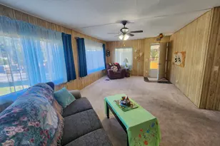 1942 Parkdale Dr Dr, Grants Pass, OR 97527 - Photo 2