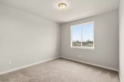 669 Old Waverly Way #20, Eagle Point, OR 97524 - Photo 16