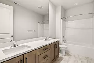 669 Old Waverly Way, Eagle Point, OR 97524 - Photo 18