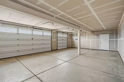 669 Old Waverly Way #20, Eagle Point, OR 97524 - Photo 26