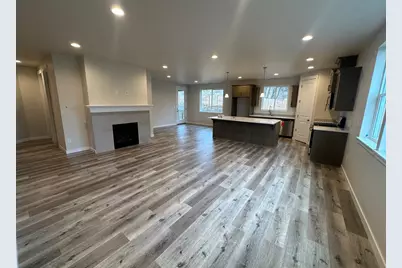 669 Old Waverly Way #20, Eagle Point, OR 97524 - Photo 6