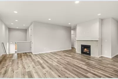 669 Old Waverly Way #20, Eagle Point, OR 97524 - Photo 12