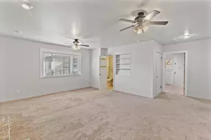 1502 NW Lawnridge Ave, Grants Pass, OR 97526 - Photo 10