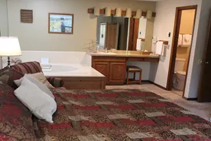 57301 Beaver Ridge Loop, Sunriver, OR 97707 - Photo 18