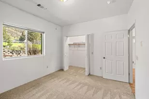 860 5th Ave, Gold Hill, OR 97525 - Photo 28