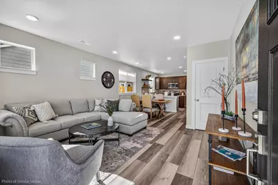 3451 NW 8th Street, Redmond, OR 97756 - Photo 2