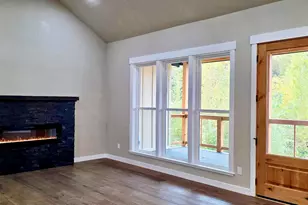 3340 Redwood Hwy, Grants Pass, OR 97527 - Photo 32