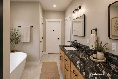 3340 Redwood Highway, Grants Pass, OR 97527 - Photo 14