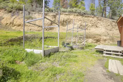 4509 Humbug Creek Road, Jacksonville, OR 97530 - Photo 34