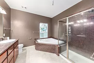 454 Elm St, Phoenix, OR 97535 - Photo 24