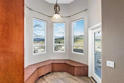 454 Elm Street, Phoenix, OR 97535 - Photo 8