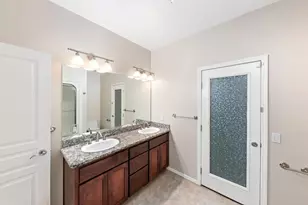 454 Elm St, Phoenix, OR 97535 - Photo 32