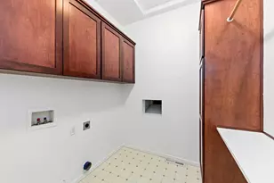 454 Elm St, Phoenix, OR 97535 - Photo 30