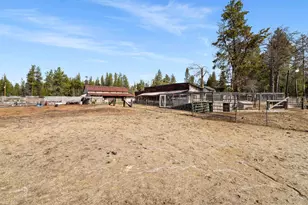 1052 S Airport Dr, Crescent, OR 97733 - Photo 36