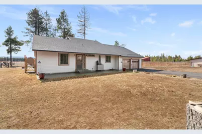 1052 S Airport Drive, Crescent, OR 97733 - Photo 1