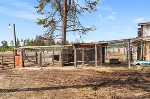 1052 S Airport Dr, Crescent, OR 97733 - Photo 30