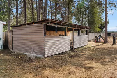 1052 S Airport Drive, Crescent, OR 97733 - Photo 26