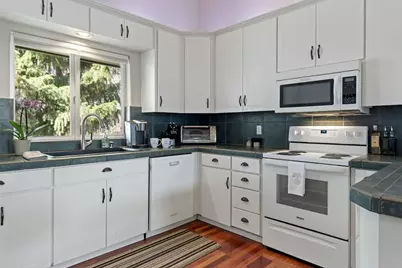 438 NW 19th Street #19, Redmond, OR 97756 - Photo 10