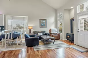 438 NW 19th St, Redmond, OR 97756 - Photo 12