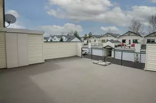 438 NW 19th St, Redmond, OR 97756 - Photo 24