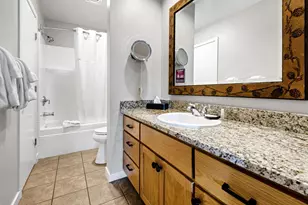 18575 SW Century Dr, Bend, OR 97702 - Photo 10