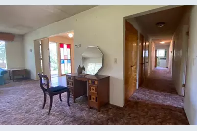 333 W Park Street, Grants Pass, OR 97527 - Photo 10