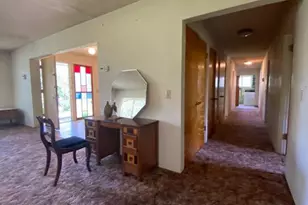 333 W Park St, Grants Pass, OR 97527 - Photo 10