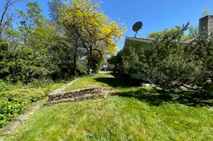 333 W Park St, Grants Pass, OR 97527 - Photo 38