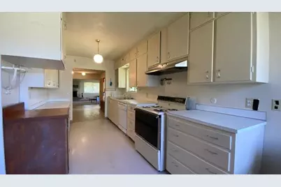 333 W Park Street, Grants Pass, OR 97527 - Photo 16