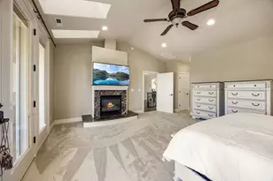 107 Monterey Dr, Medford, OR 97504 - Photo 52