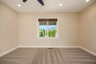 107 Monterey Dr, Medford, OR 97504 - Photo 92