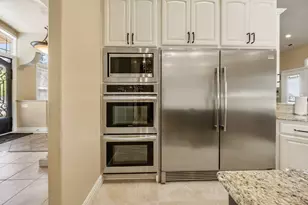 107 Monterey Dr, Medford, OR 97504 - Photo 26